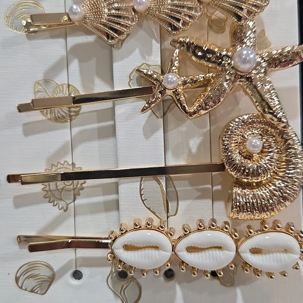 💛▪️Piper K ▪️Gold and White Hair Clip Set Of 6 Nautical Goldtone Clips